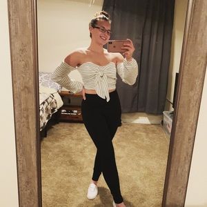 C/R Open Shoulder Crop Top